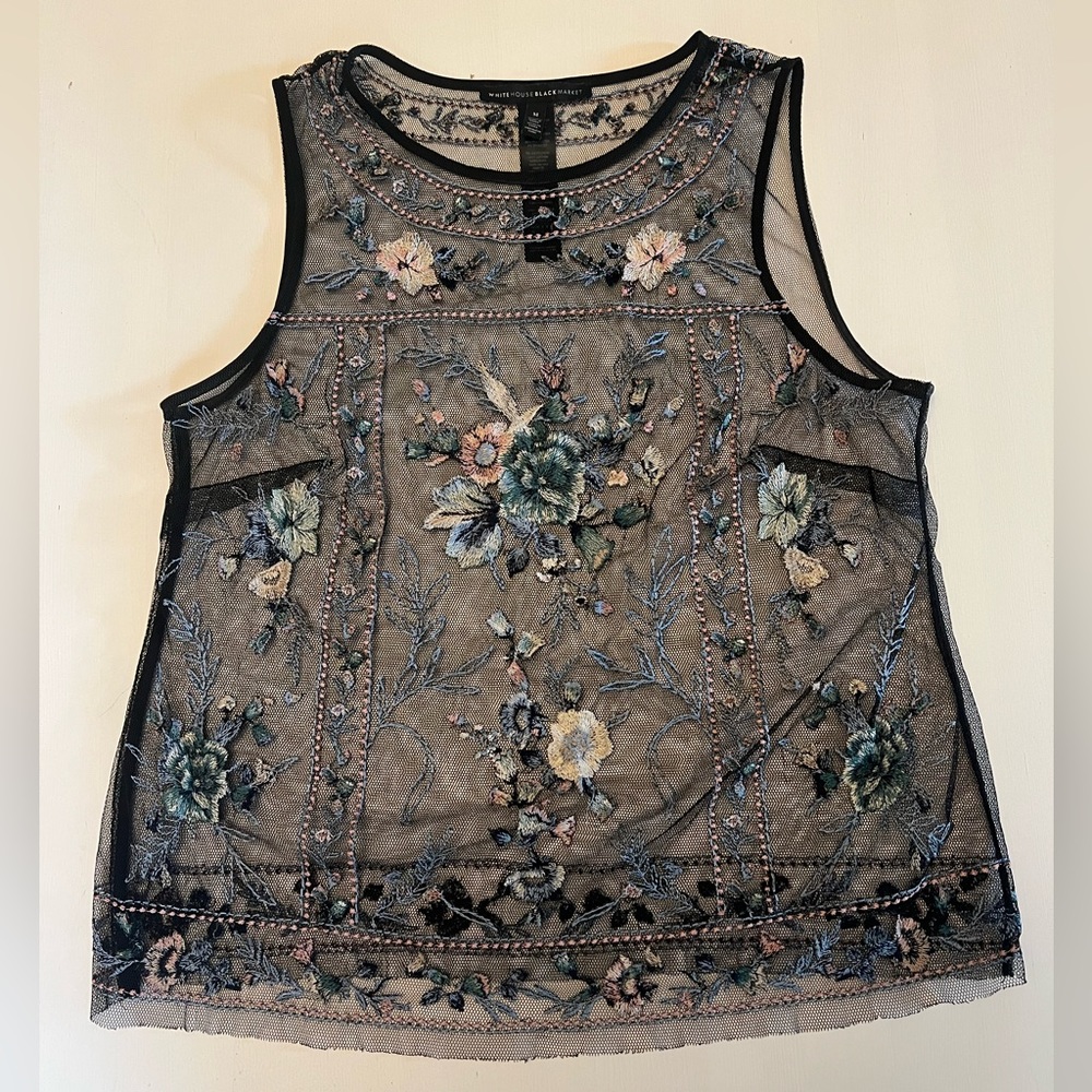 3/$15 🌺 White House black market sheer top